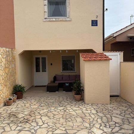 Holiday House Matej Vir Ngoại thất bức ảnh