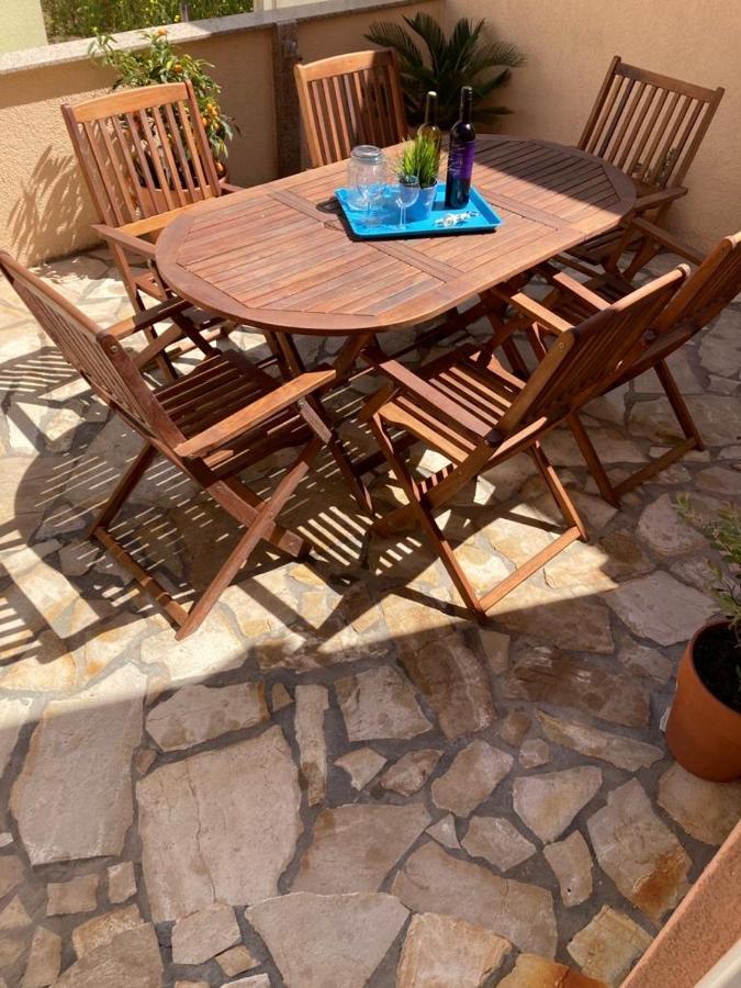 Holiday House Matej Vir Ngoại thất bức ảnh
