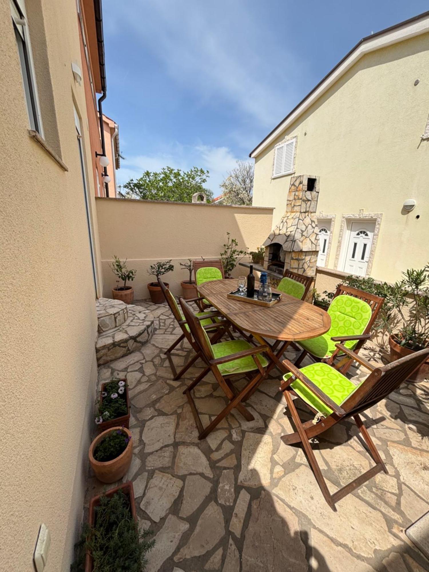 Holiday House Matej Vir Ngoại thất bức ảnh