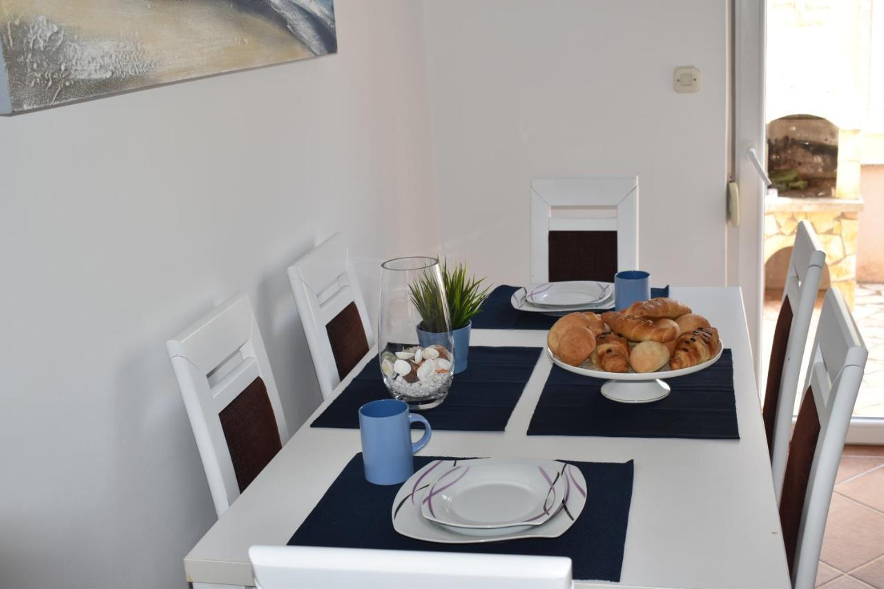 Holiday House Matej Vir Ngoại thất bức ảnh